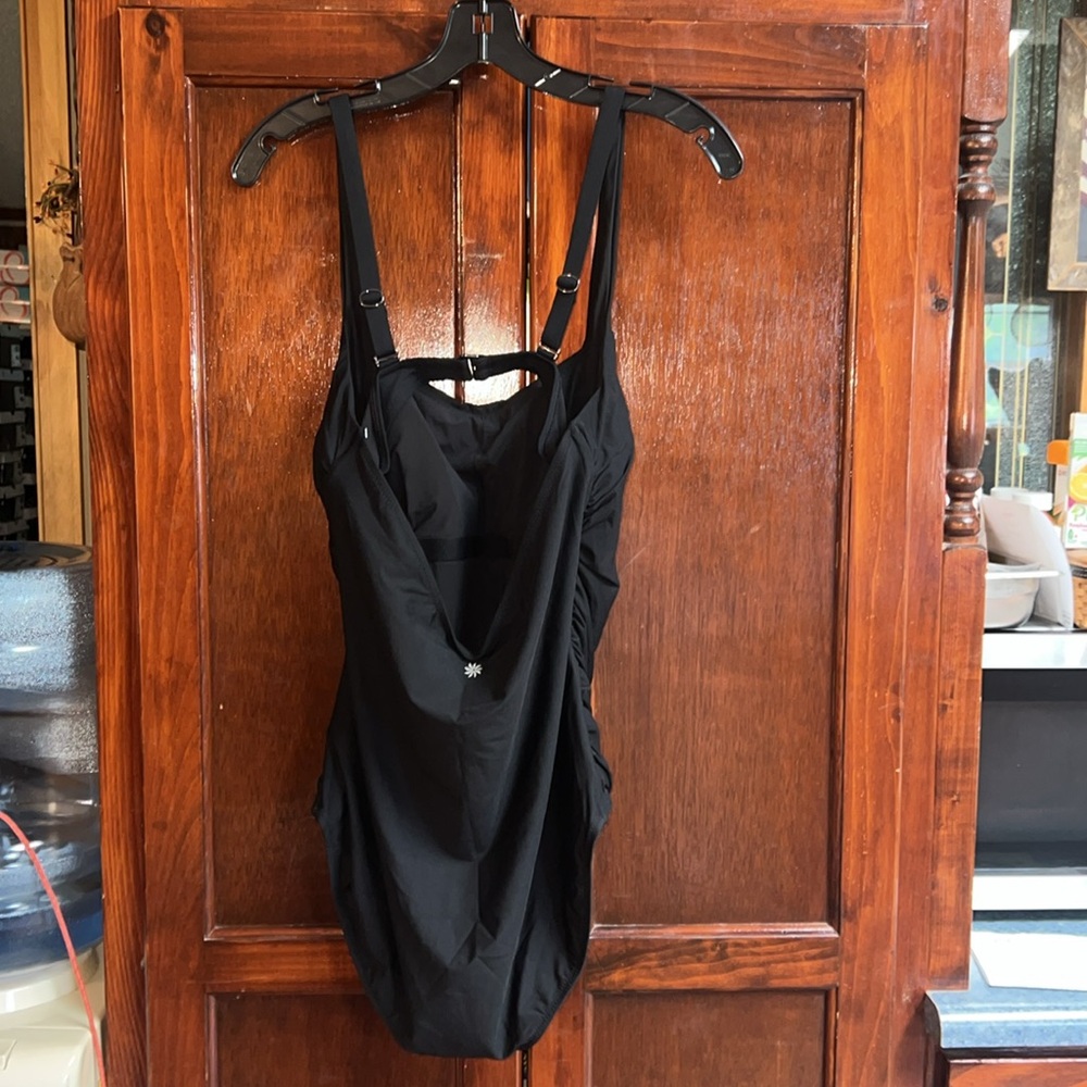 Womens Sz LARGE TALL  square neck, one piece swimsuit, Athleta brand black - Picture 2 of 2